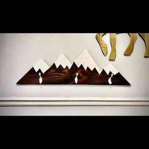 Mountain Coat Hanger—Kids Room—INursery Theme